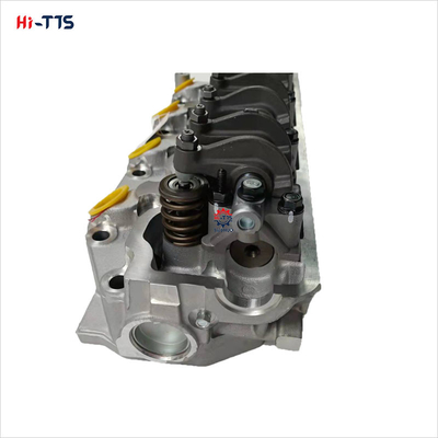 22100-42700 cilinderkop voor 4D56 Kom-atsu motor.