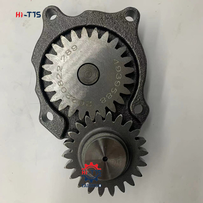 SAA6D114E-3 Motor PC300-8 Oliepomp 6745-51-1110 6745511110 4983588