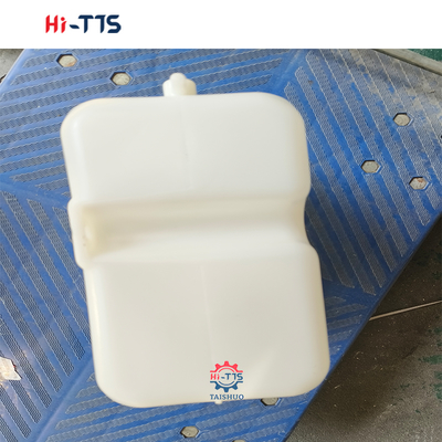 Vrachtwagenonderdelen Expansievat R215-9 R225-9 11N8-41071 Voor Radiator Watertank